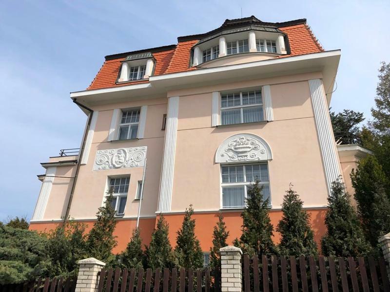 Rooms In Prague-Big+Comfy Екстер'єр фото