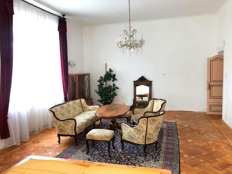 Rooms In Prague-Big+Comfy Екстер'єр фото