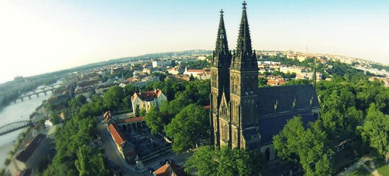 Rooms In Prague-Big+Comfy Екстер'єр фото